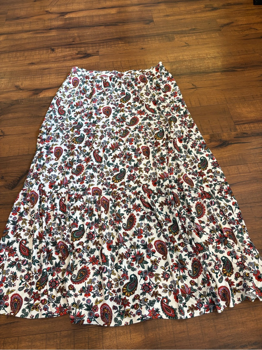 Boden Tiered Maxi Skirt Size 10 Multicolor Paisley Print Vibrant Bohemian